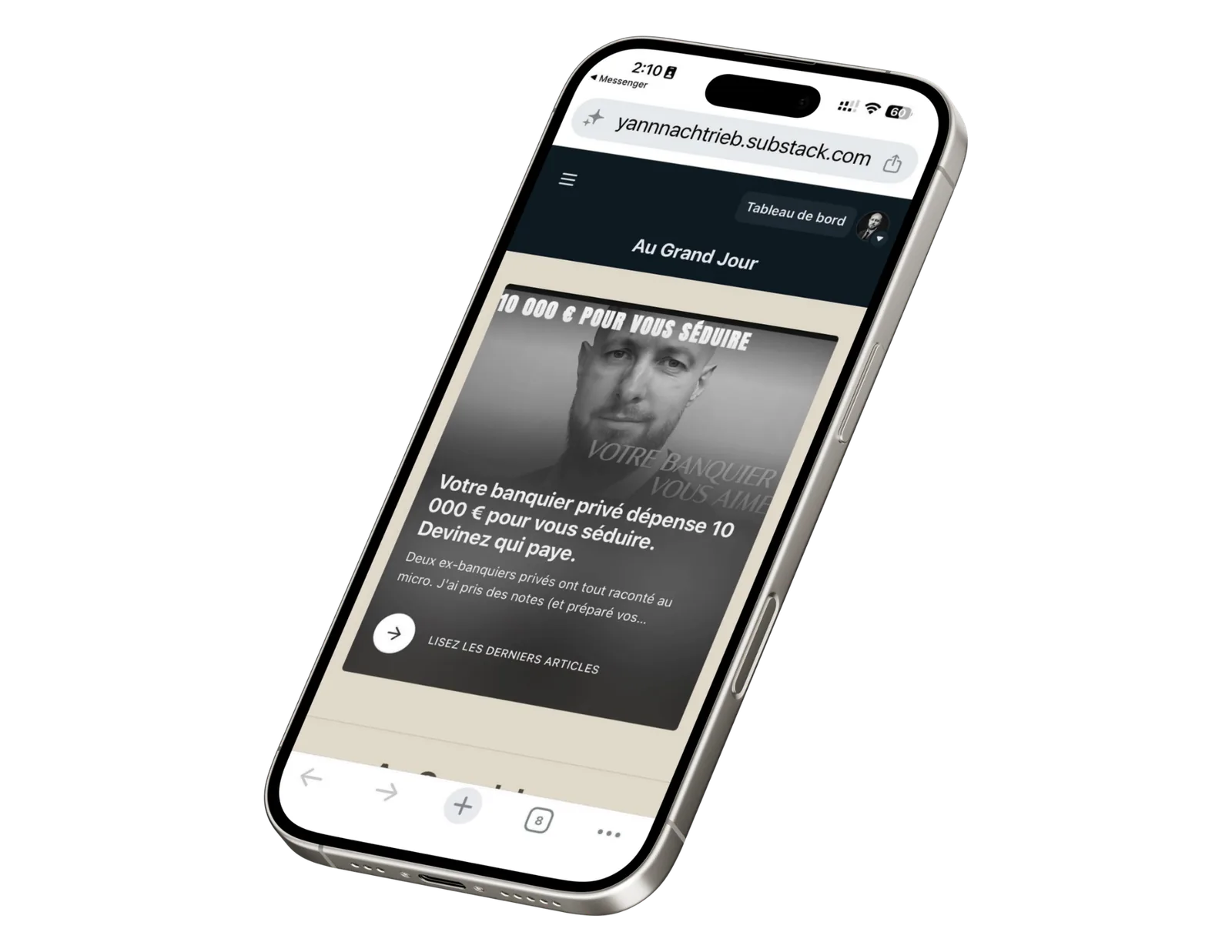 La lettre Au Grand Jour affichée sur un téléphone