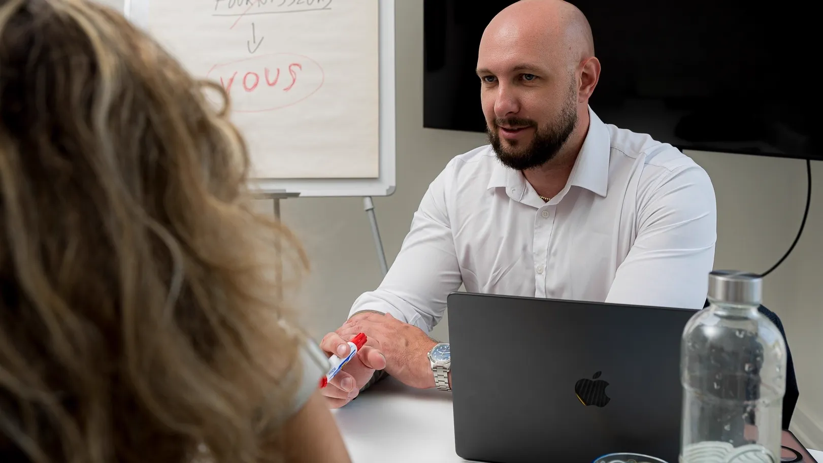 Diagnostic patrimonial : Yann Nachtrieb en rendez-vous avec une cliente, à Limoges